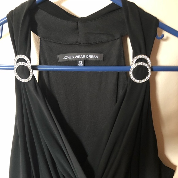 Jones New York black halter dress - Picture 3 of 6